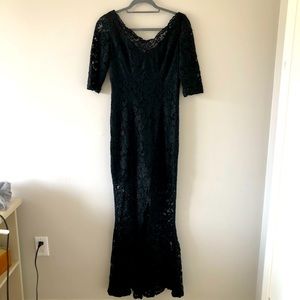 🖤 Le Chateau Black Lace Quarter Sleeve Elegant Dress Gown Size Small